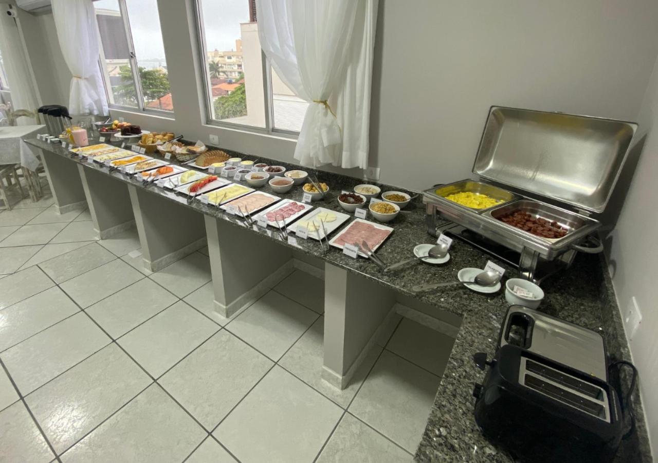 Hotel Ilha *